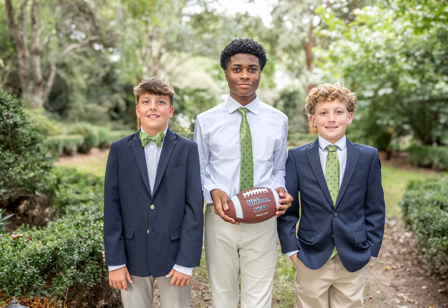 Football Print Green Sports Pre-tied Bowtie